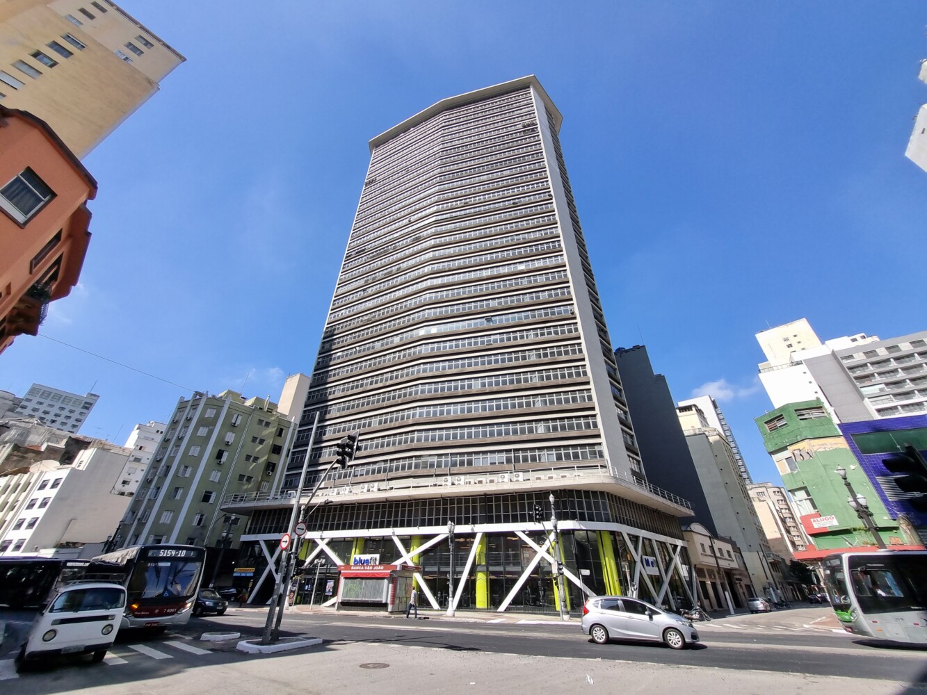 Edifício Andraus — Edifício corporativo em Pinheiros, São Paulo