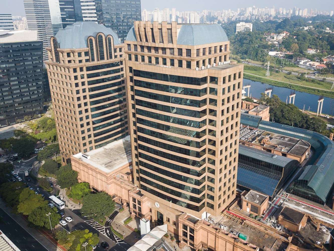 Market Place Tower I — Edifício corporativo em Pinheiros, São Paulo